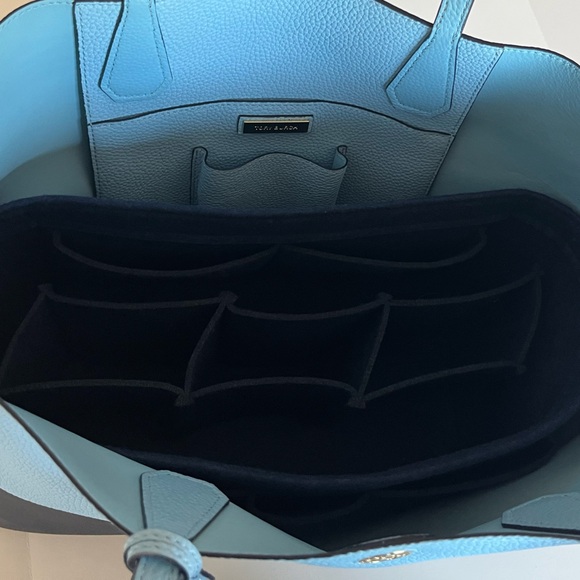 Tory Burch Perry Color Blocked Tote - Picture 10 of 10